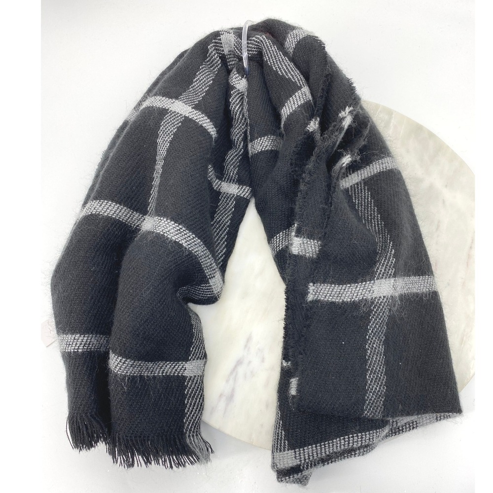 Sole Society Black Multi Plaid‎ Scarf NWT
